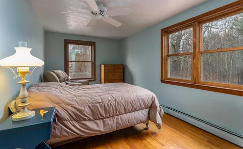 15 Moharimet Drive Madbury NH 03823