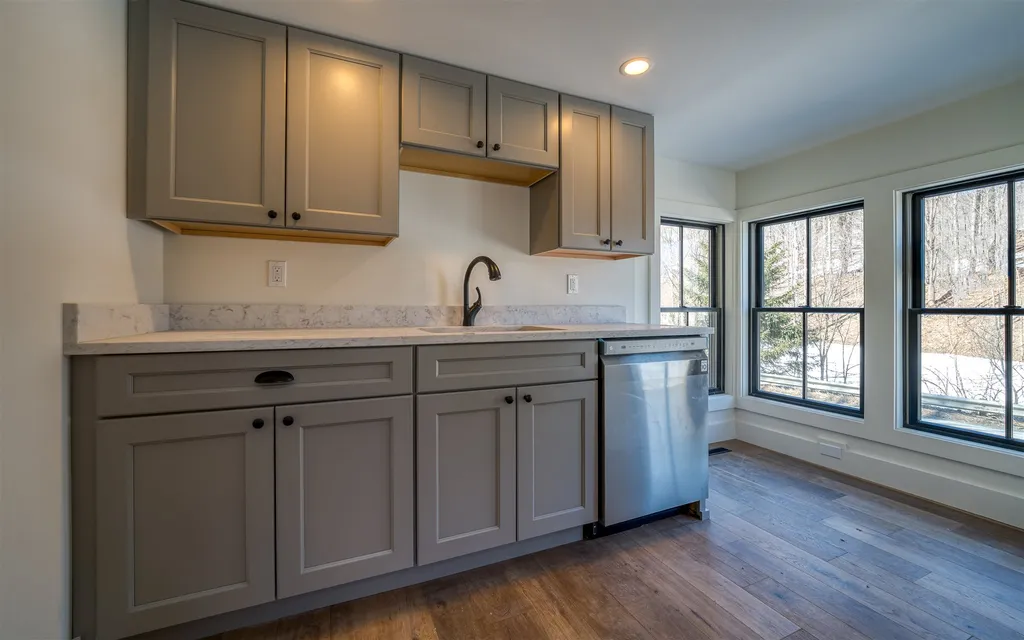 4587 South Road Woodstock VT 05071