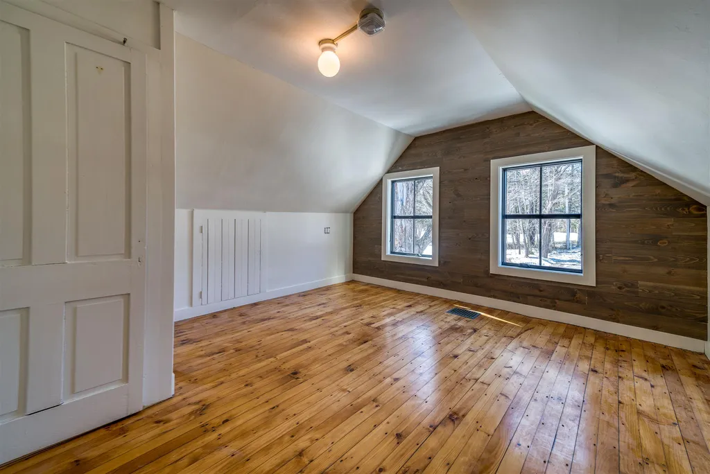 4587 South Road Woodstock VT 05071