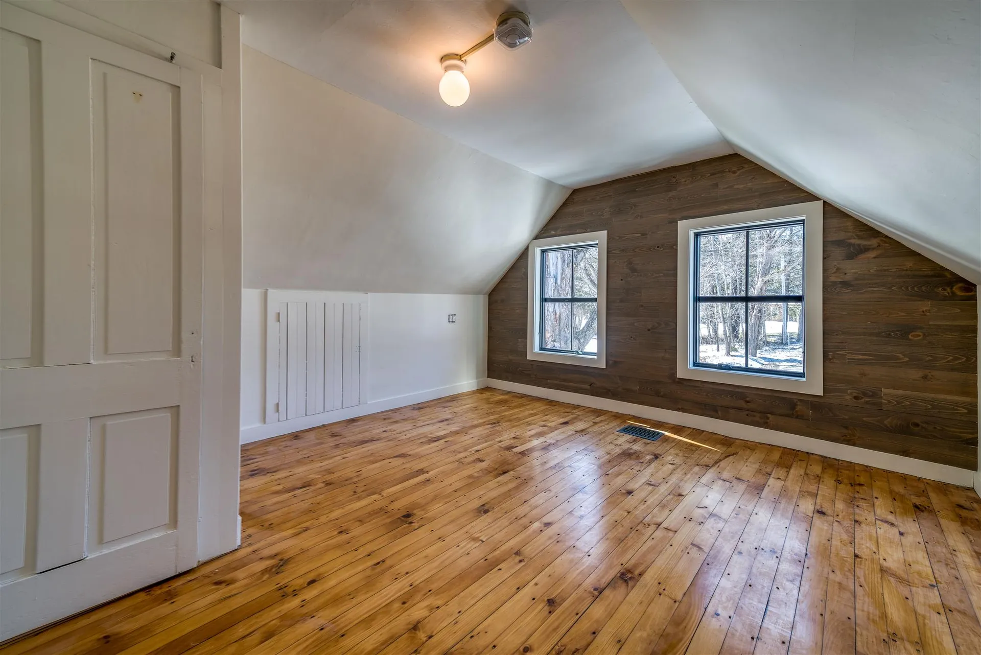 4587 South Road Woodstock VT 05071