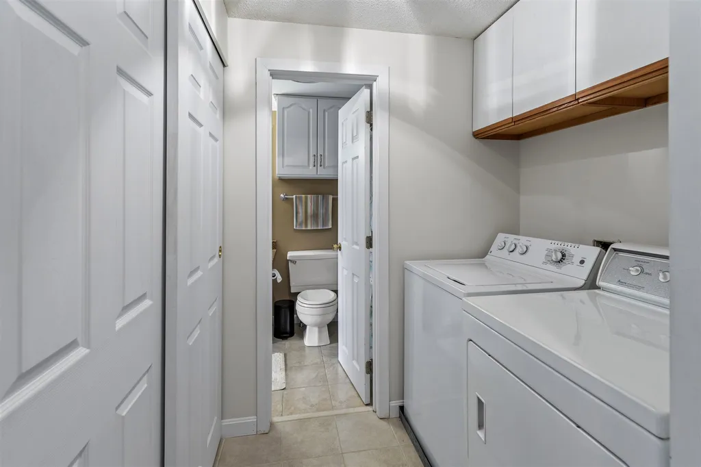 4a Bass Street Newmarket NH 03857