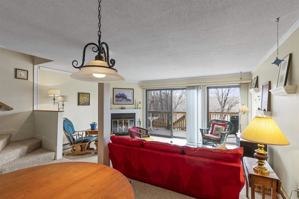4a Bass Street Newmarket NH 03857