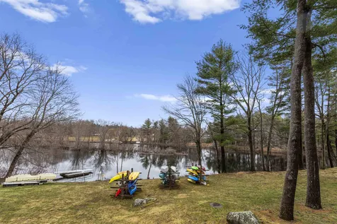 4a Bass Street Newmarket NH 03857