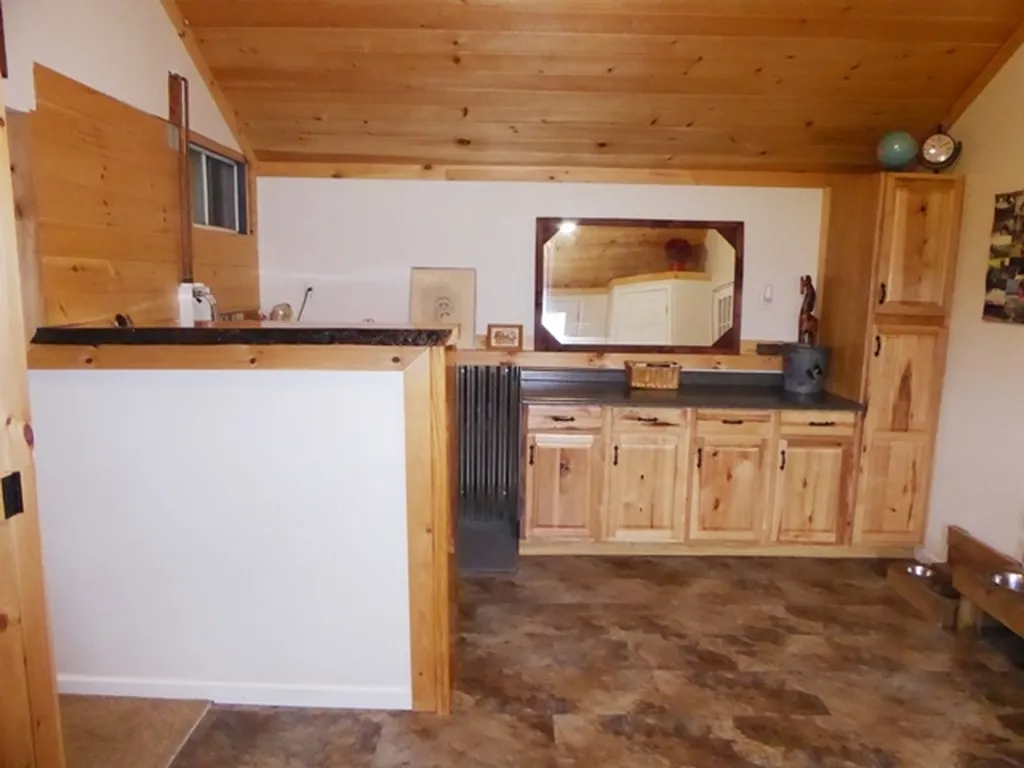 1527 Vt Route 105 Sheldon VT 05483