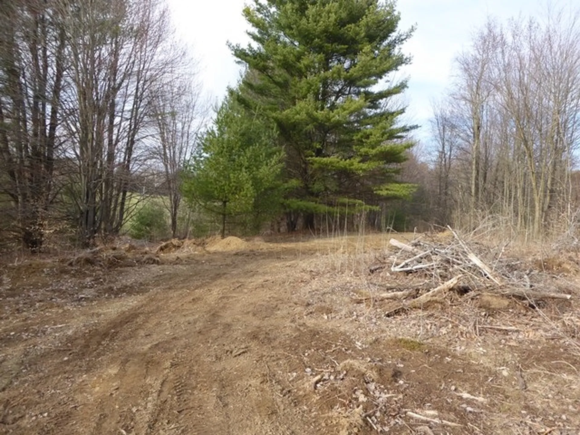 1527 Vt Route 105 Sheldon VT 05483