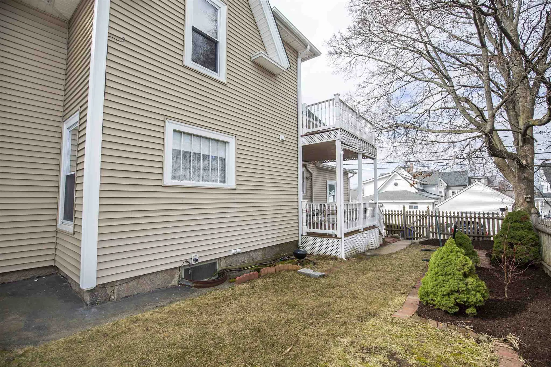 278 Walnut Street Manchester NH 03104