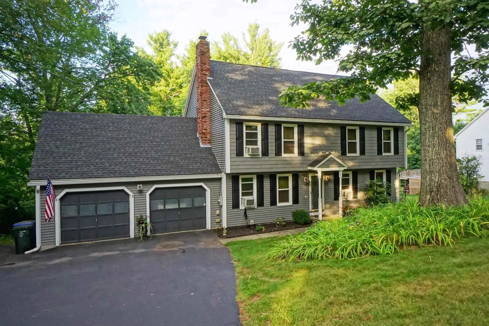 38 Parmenter Road Londonderry NH 03053
