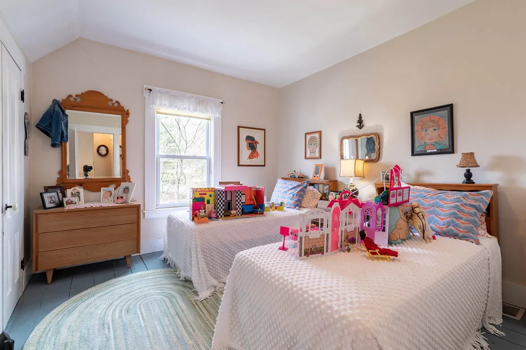 25 Dana Street Lebanon NH 03784