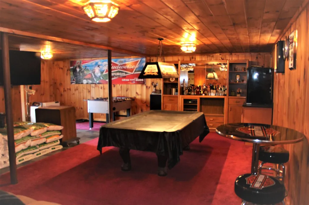 630 Kings Highway Hartford VT 05001
