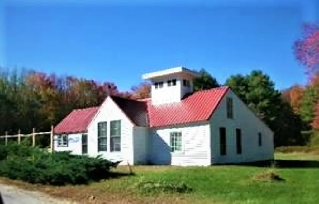 19 Shoestring Road Canterbury NH 03224