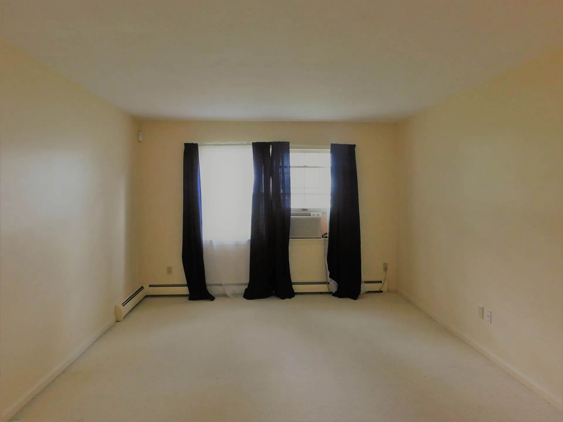 6 Oak Ridge Lebanon NH 03784