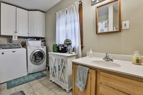 25-27 Burritt Street Nashua NH 03060