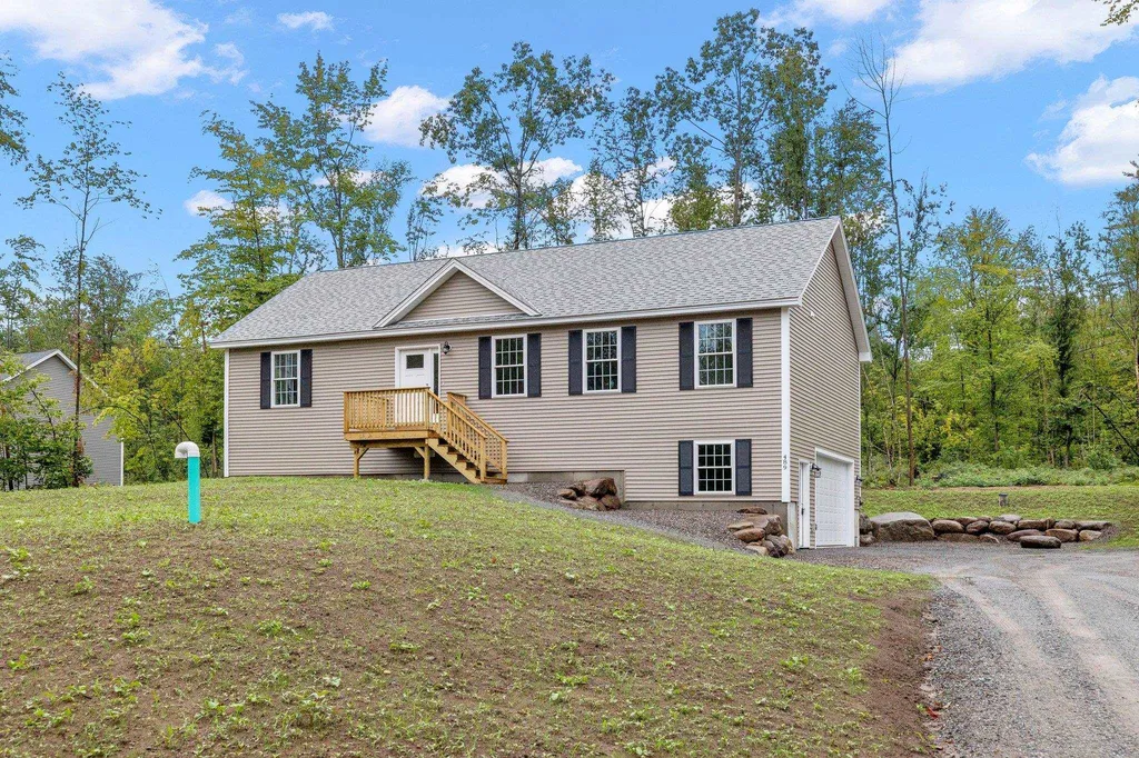 489 Shaker Road Northfield NH 03276