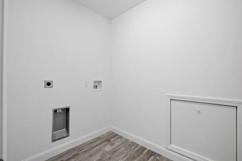 489 Shaker Road Northfield NH 03276