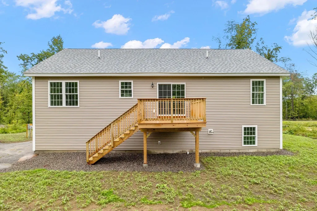 489 Shaker Road Northfield NH 03276