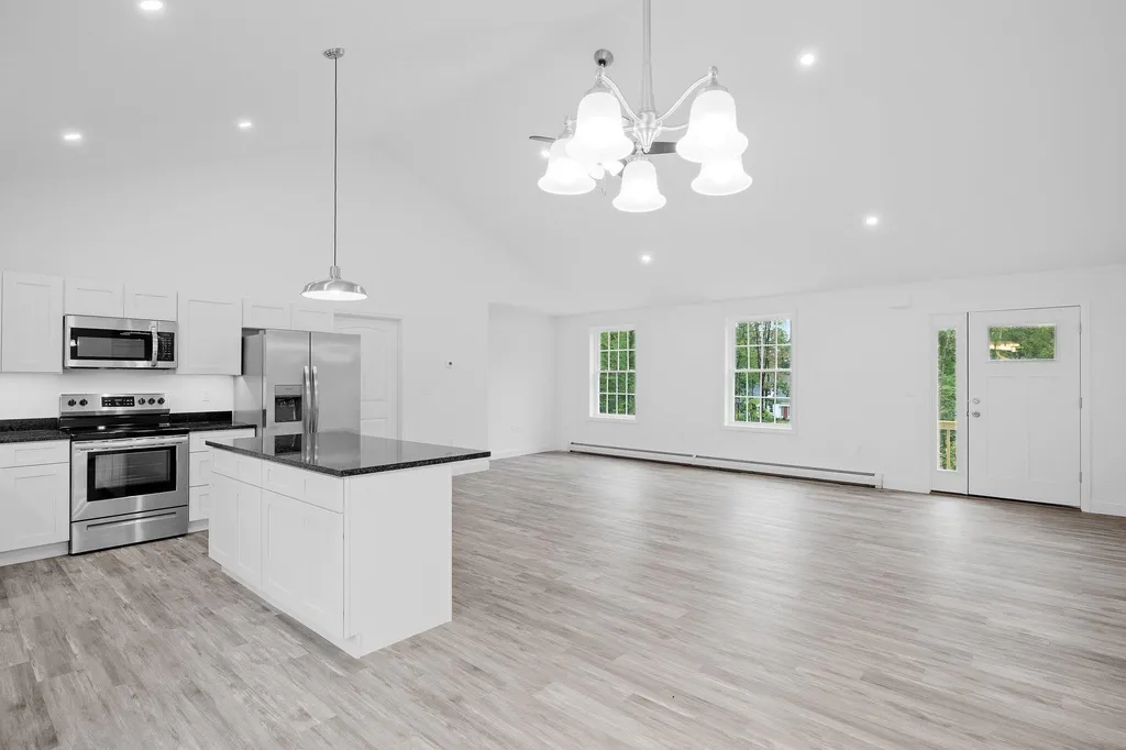 489 Shaker Road Northfield NH 03276