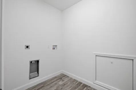 489 Shaker Road Northfield NH 03276