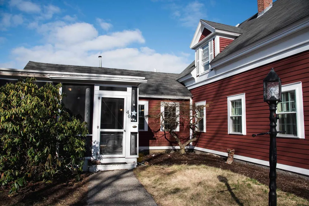 40 Granite Street Nashua NH 03064