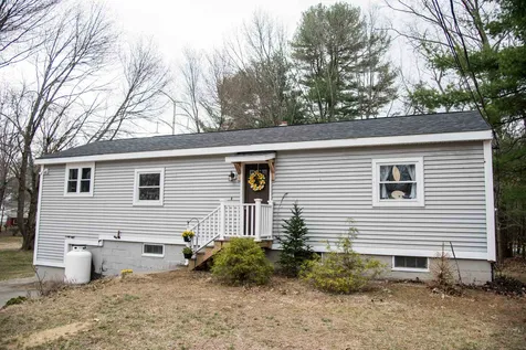 10 Old Colony Road Dover NH 03820