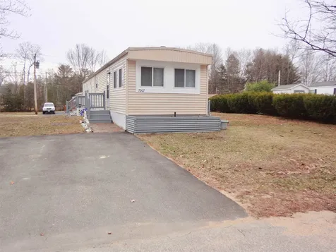 7007 Lake Street Loudon NH 03307