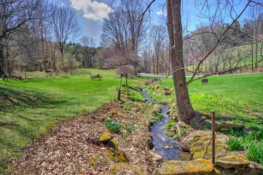 592 Austin Road Woodstock VT 05091
