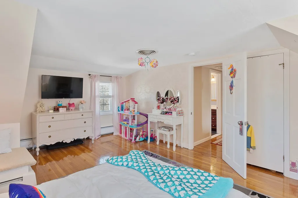 138 Maple Avenue Atkinson NH 03811