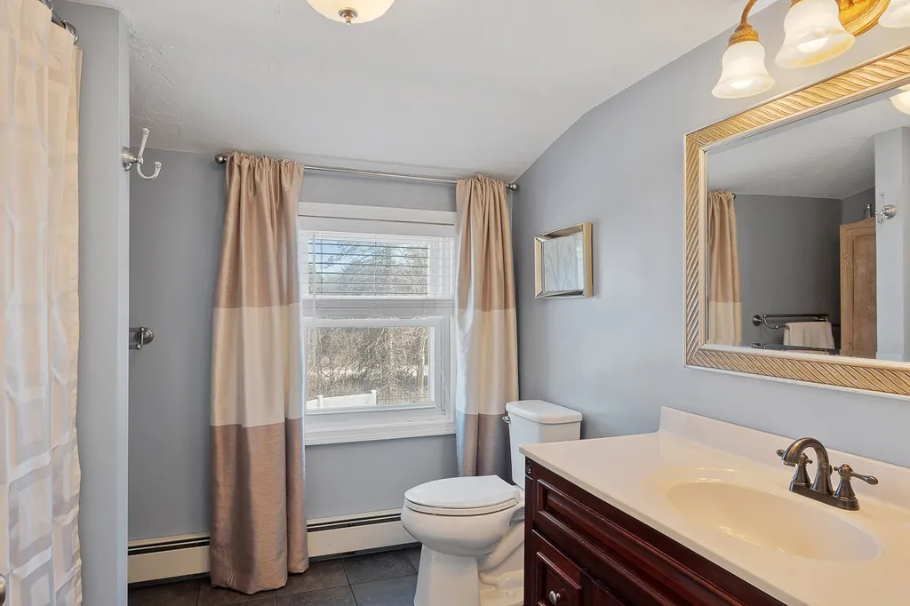 138 Maple Avenue Atkinson NH 03811