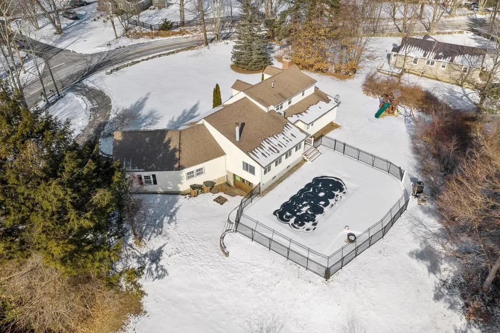 138 Maple Avenue Atkinson NH 03811