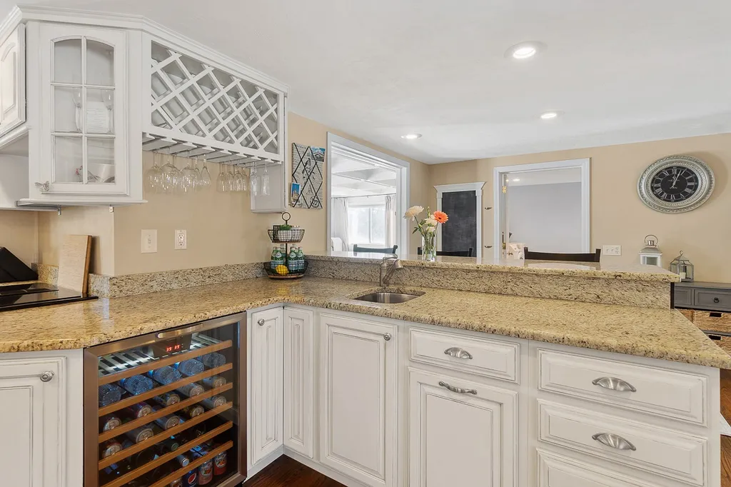 138 Maple Avenue Atkinson NH 03811