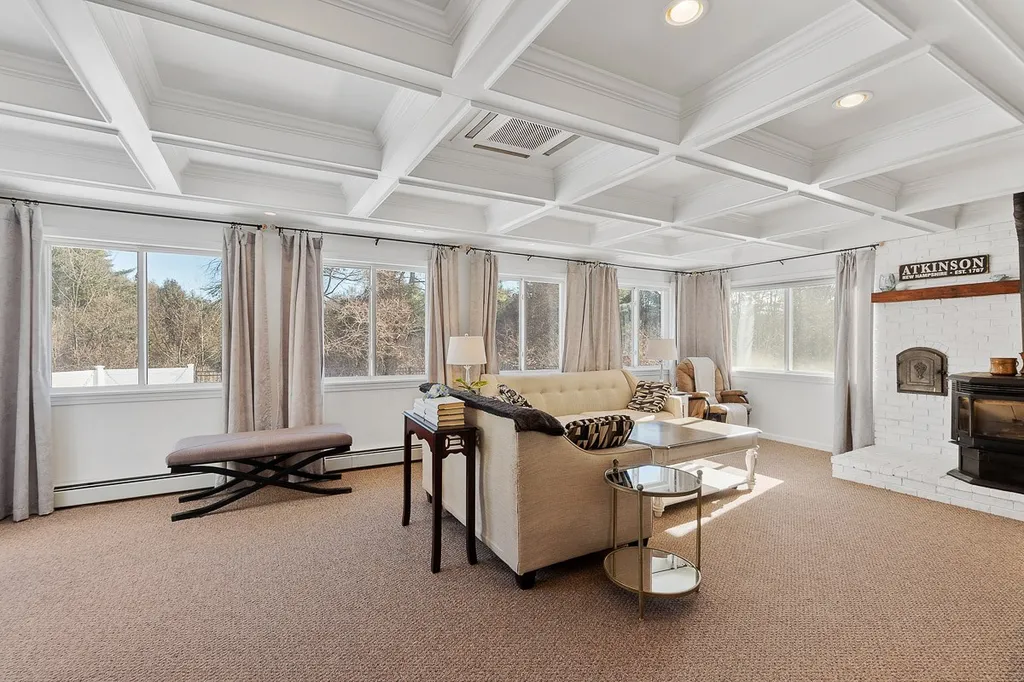 138 Maple Avenue Atkinson NH 03811
