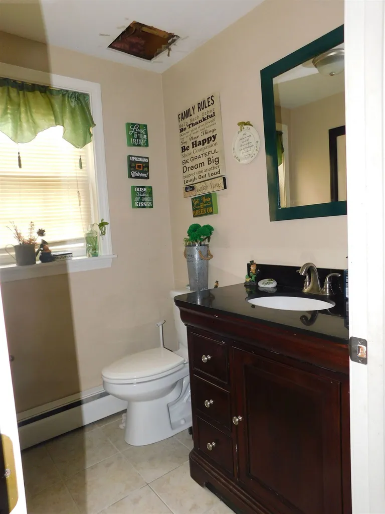 50-52 Mount Delight Road Allenstown NH 03275