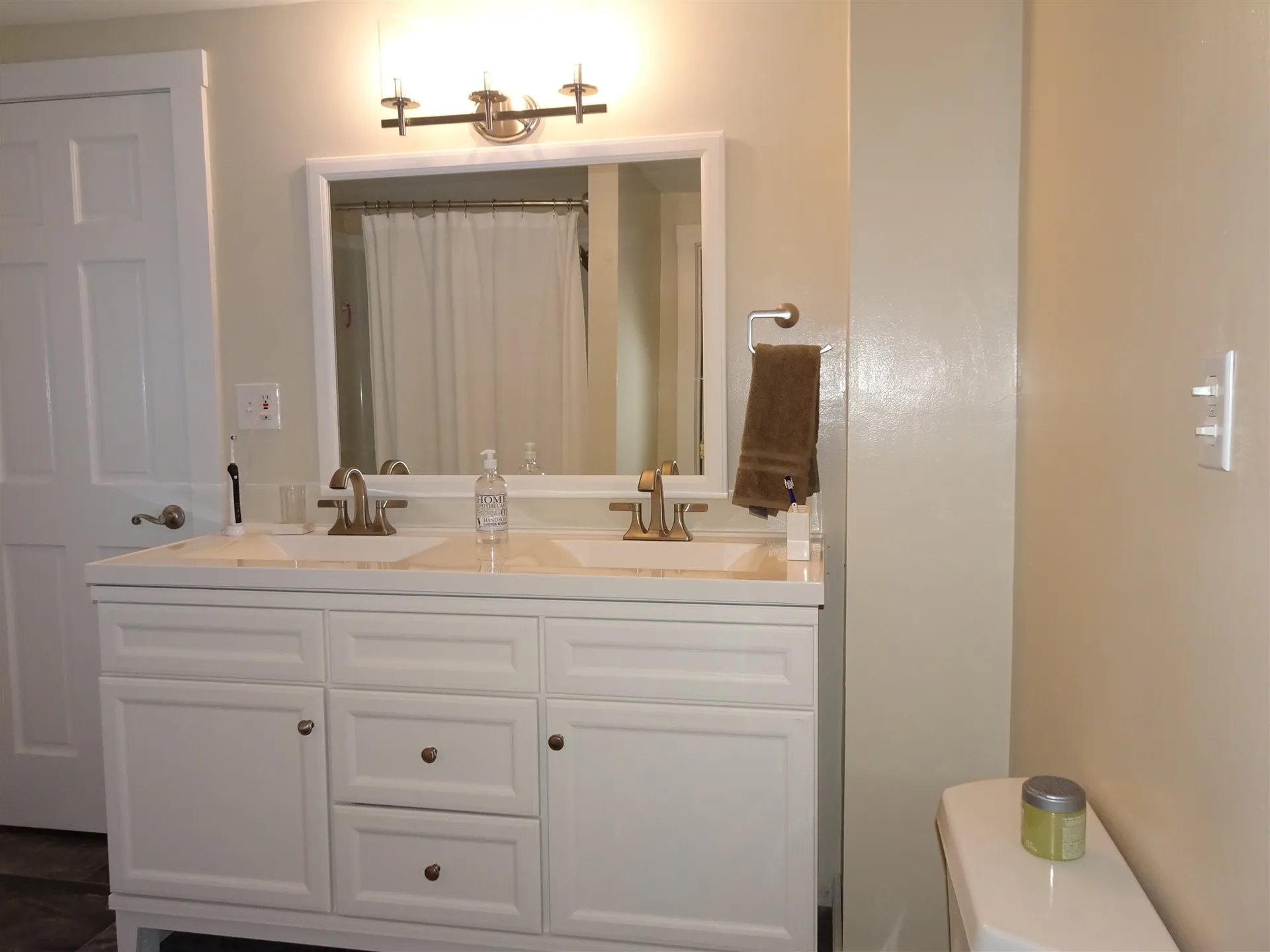 65 Broadway Pembroke NH 03275