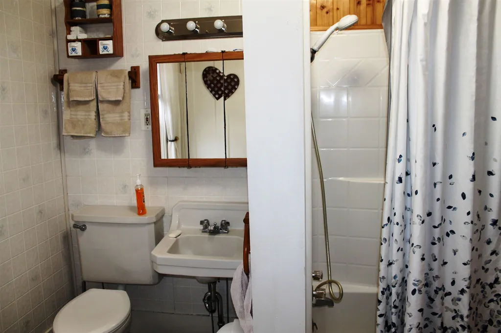 54 Babbitt Road Franklin NH 03235