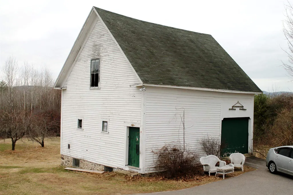 54 Babbitt Road Franklin NH 03235