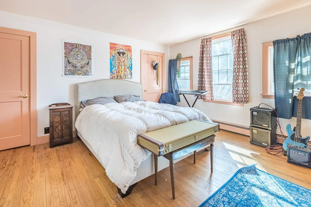 22 Lary Lane Norwich VT 05055