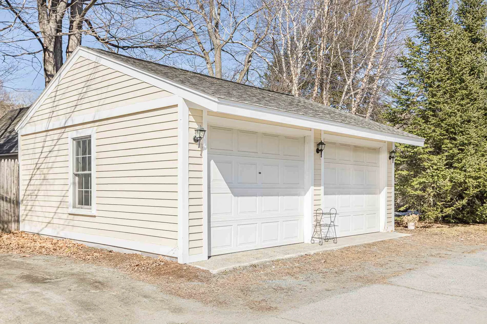 22 Lary Lane Norwich VT 05055
