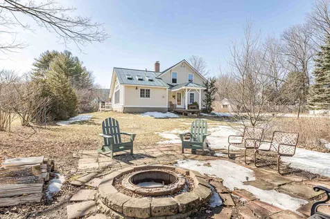 22 Lary Lane Norwich VT 05055