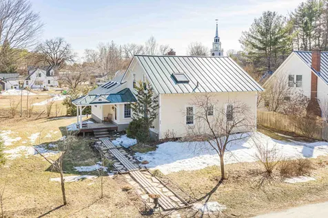 22 Lary Lane Norwich VT 05055