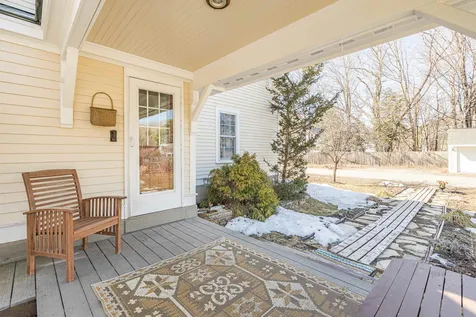 22 Lary Lane Norwich VT 05055