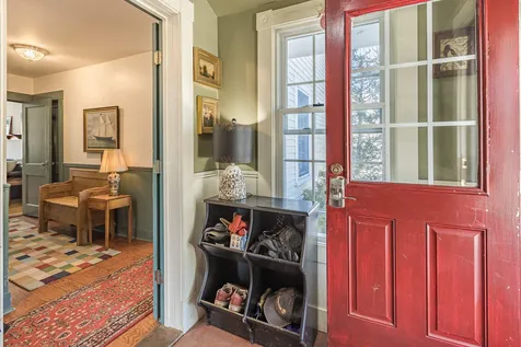 22 Lary Lane Norwich VT 05055
