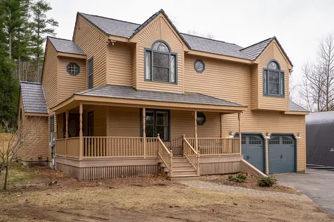 71 Smith Road Bedford NH 03110