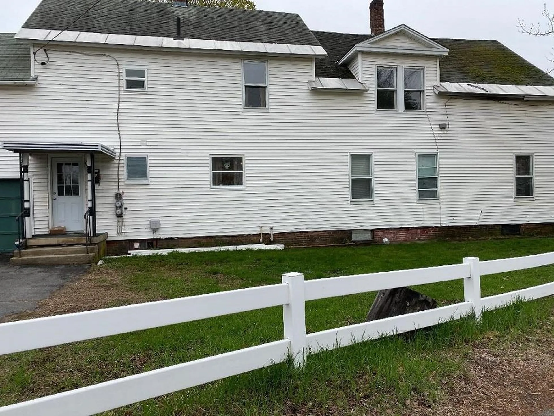247 North Street Claremont NH 03743