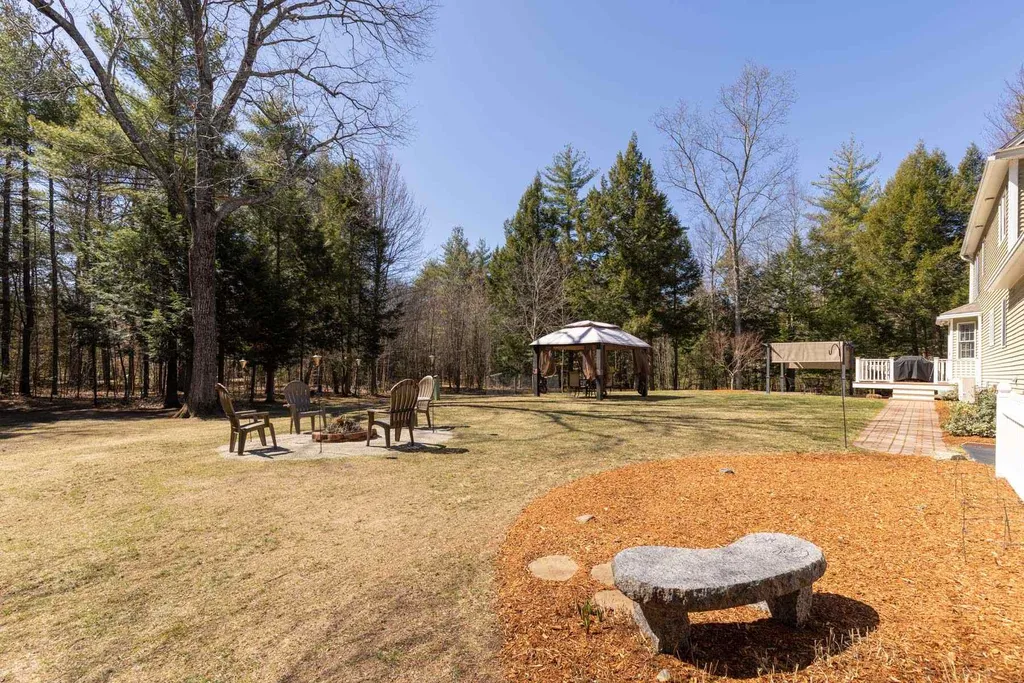 13 Harvest Way Newmarket NH 03857