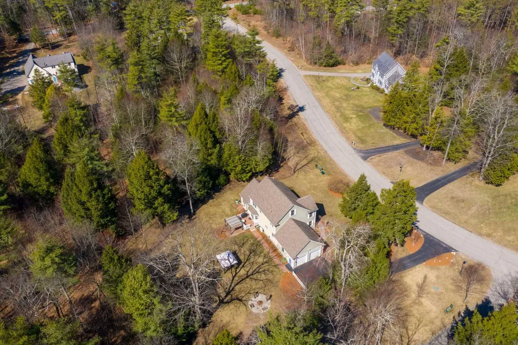13 Harvest Way Newmarket NH 03857