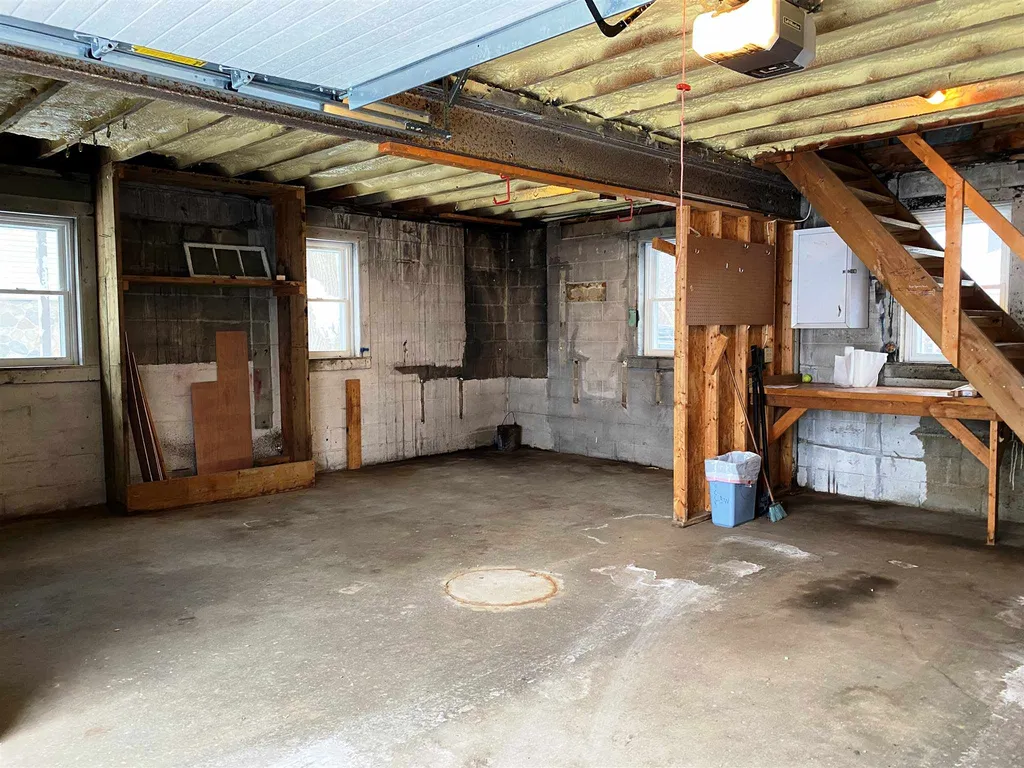 210 Cottage Street Littleton NH 03561