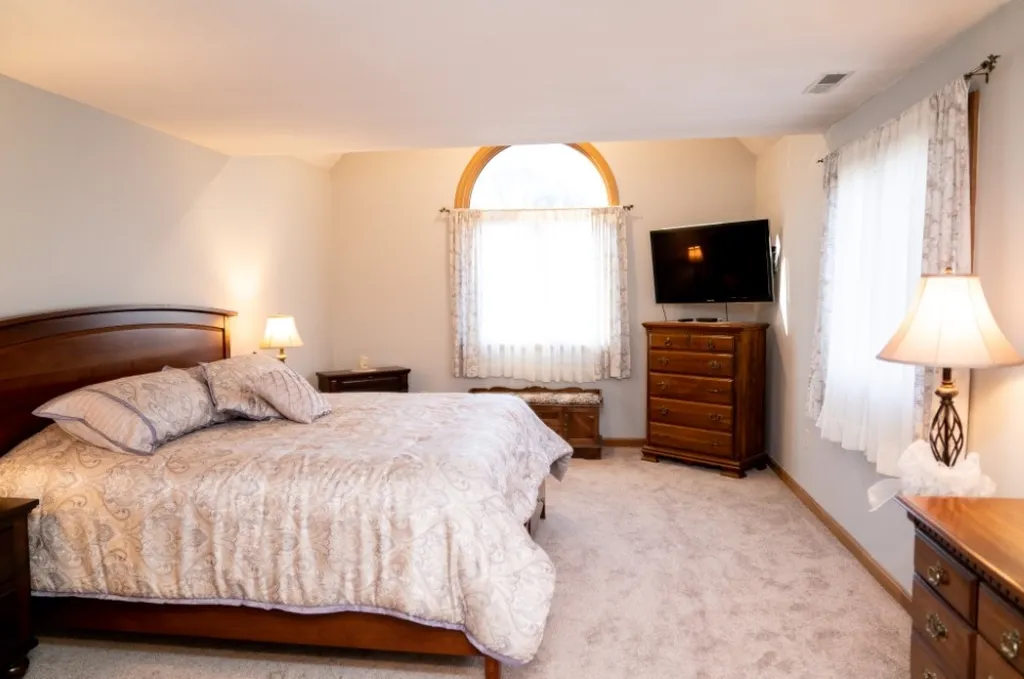 11 Blue Fox Road Salem NH 03079