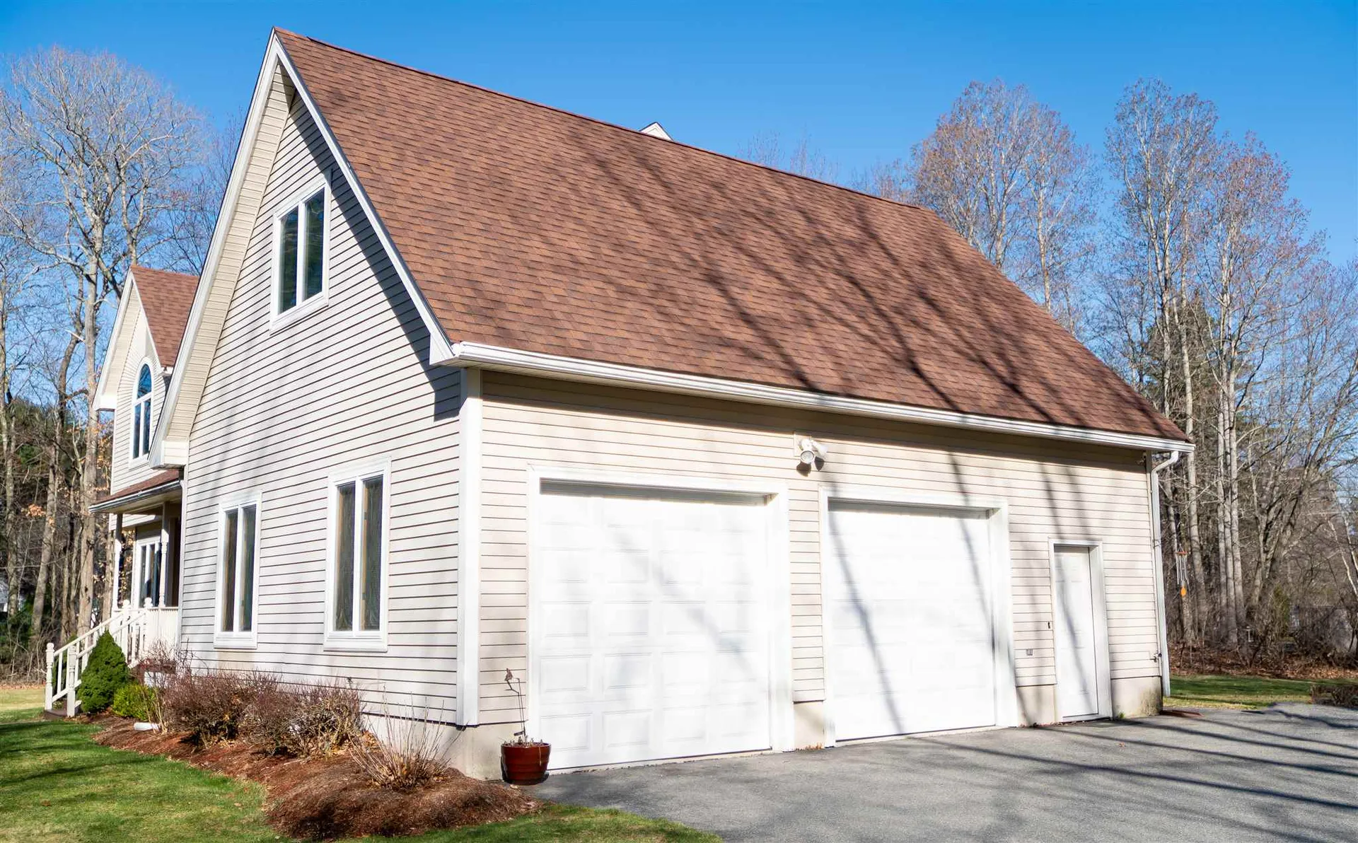 11 Blue Fox Road Salem NH 03079