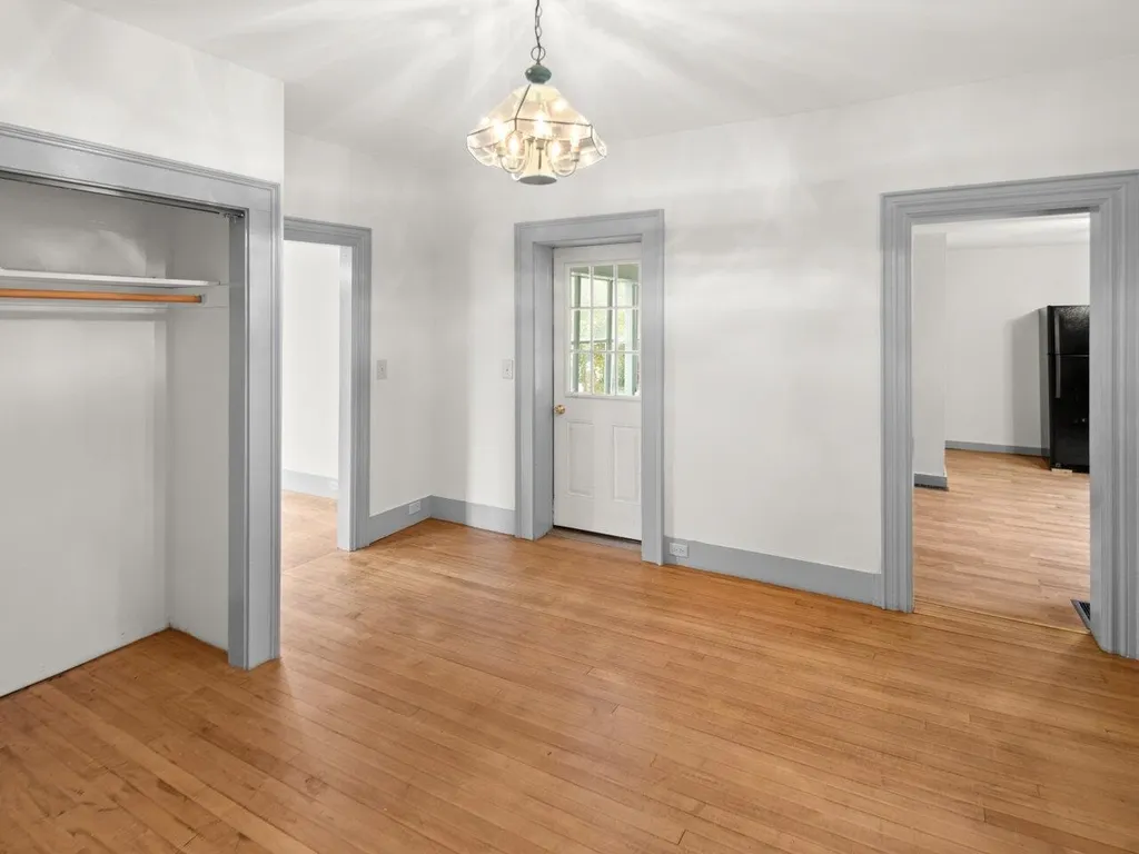 8 East Street Vergennes VT 05491