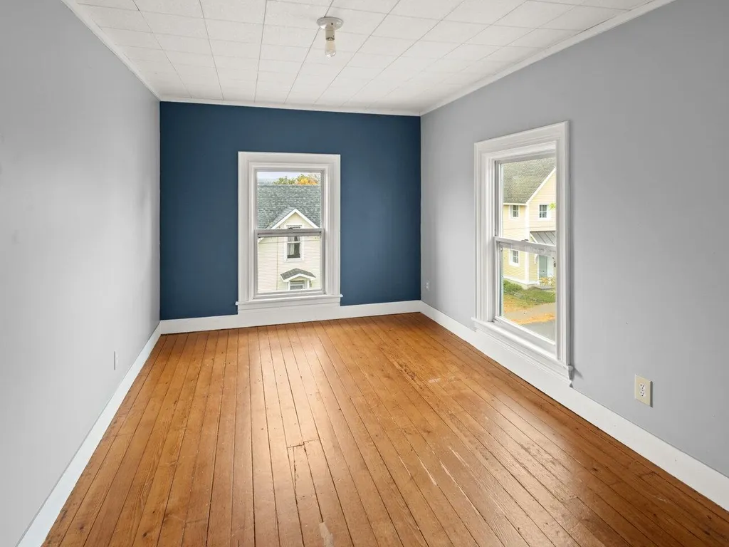 8 East Street Vergennes VT 05491