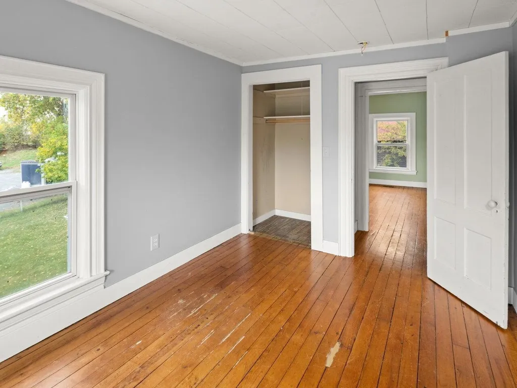 8 East Street Vergennes VT 05491